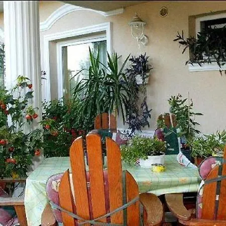 Studio Peach Appartement *